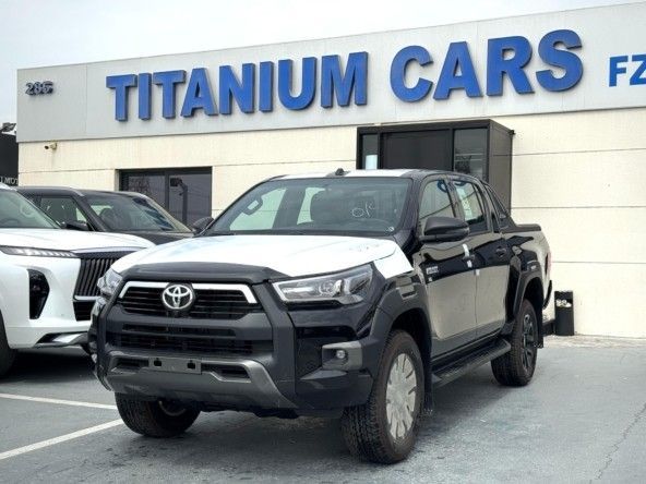 Новый Toyota Hilux VIII Рестайлинг, 4.0 л, 2025 в Дубае от Titanum Cars Черный цвет. Other | AUTO.AE