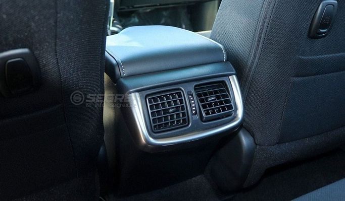 Новый Toyota Hilux VIII Рестайлинг, 2.7 л, 2025 в Дубае от Segrex Auto Черный цвет. GCC | AUTO.AE