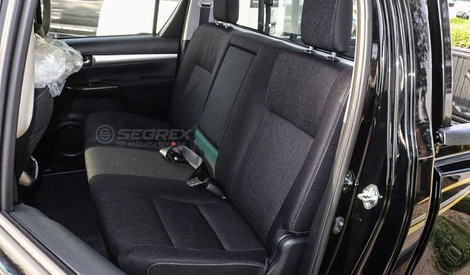 Новый Toyota Hilux VIII Рестайлинг, 2.7 л, 2025 в Дубае от Segrex Auto Черный цвет. GCC | AUTO.AE