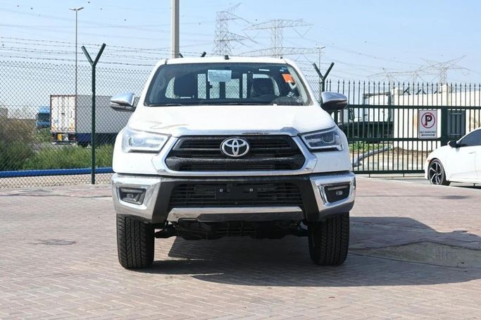 New Toyota Hilux VIII, 2.4 l, 2025 in Dubai by World Center Motors FZE, White color. GCC Specs | AUTO.AE