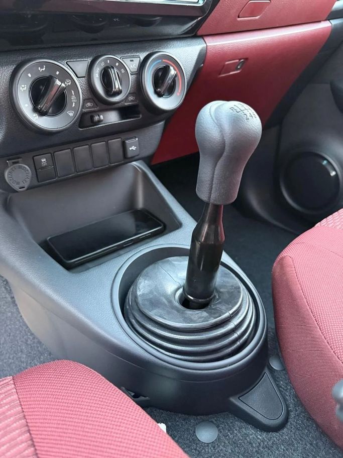 New Toyota Hilux VIII, 2.4 l, 2025 in Dubai by World Center Motors FZE, White color. GCC Specs | AUTO.AE