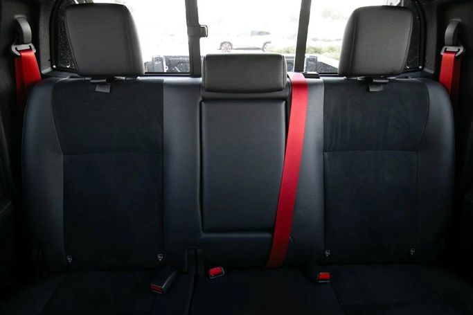 New Toyota Hilux VIII, 4.0 l, 2024 in Dubai by Atlantic Motors FZCO, White color. GCC Specs | AUTO.AE