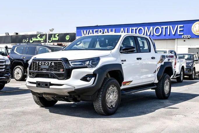 Новый Toyota Hilux VIII Рестайлинг, 4.0 л, 2025 в Дубае от Wafrah Automotive Fzco Белый цвет. GCC | AUTO.AE