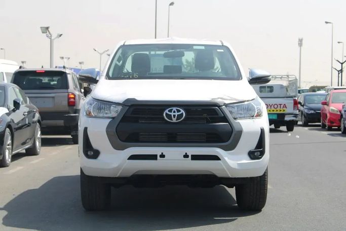 New Toyota Hilux VIII Facelift, 2.4 l, 2025 in Dubai by Wafrah Automotive Fzco, White color.  | AUTO.AE