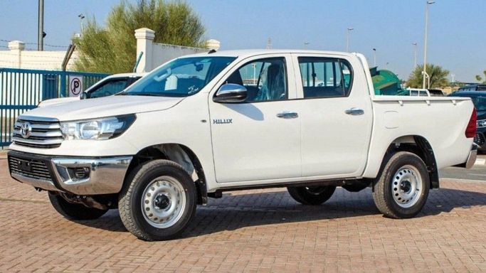 Новый Toyota Hilux VIII, 2.4 л, 2024 в Дубае от TARGET MOTORS FZE Белый цвет. Other | AUTO.AE