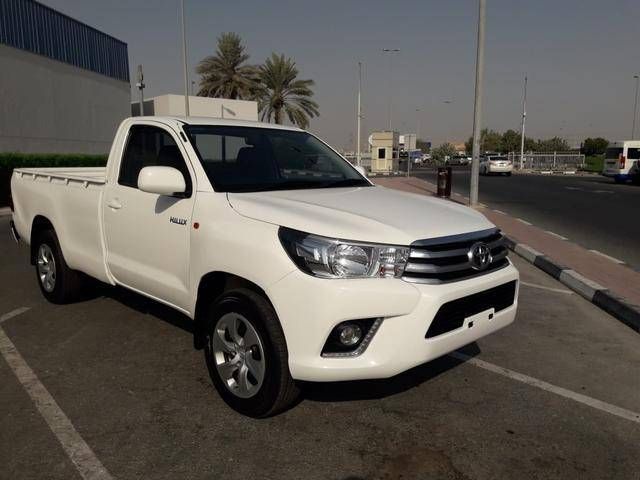 مستعملة Toyota Hilux فيس ليفت السابع, 2.7 l, 2014 في في دبي من SONDOS MOTORS FZE، اللون أبيض. أخرى | AUTO.AE