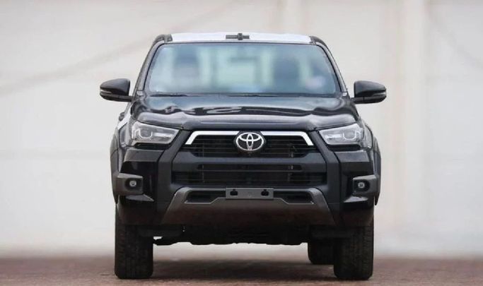 New Toyota Hilux VIII Facelift, 4.0 l, 2025 in Dubai by Global Motors, Black color. GCC Specs | AUTO.AE