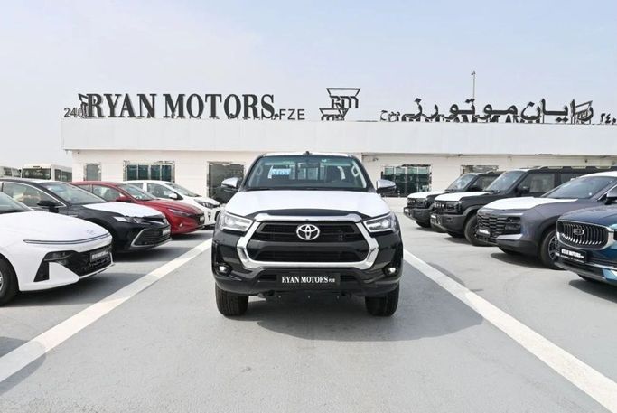 New Toyota Hilux VIII Facelift, 4.0 l, 2024 in Dubai by RMG Automobiles, Black color. GCC Specs | AUTO.AE | Listing #237352