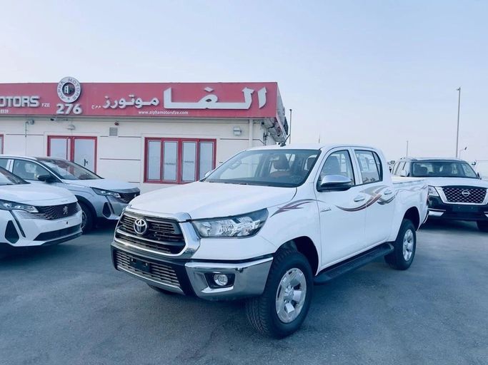 Новый Toyota Hilux VIII Рестайлинг, 2.4 л, 2026 в Дубае от ALPHA MOTORS FZE Белый цвет. GCC | AUTO.AE