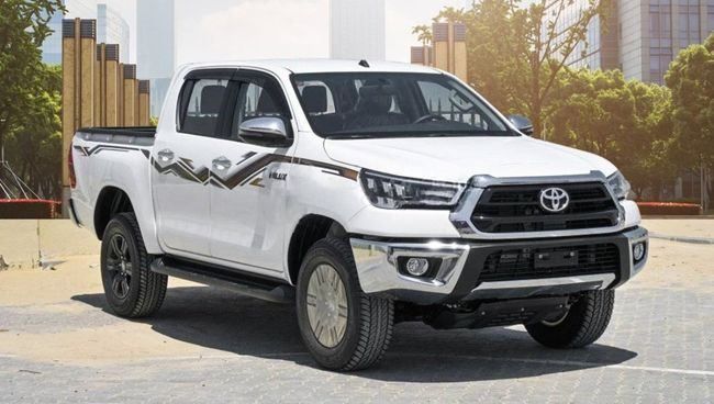 New Toyota Hilux VIII, 2.7 l, 2025 in Dubai by AL SHERAA AL MALAKI, White color. GCC Specs | AUTO.AE | Listing #244853