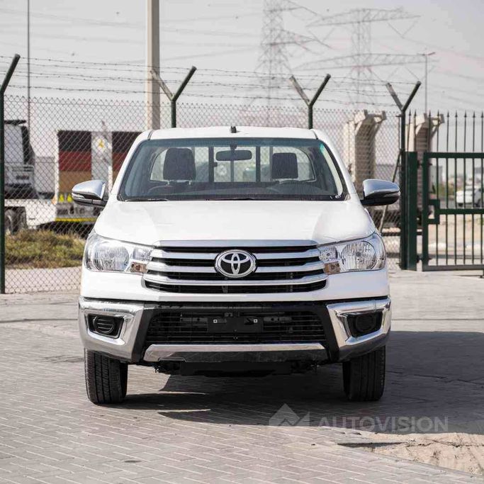 Новый Toyota Hilux VIII, 2.7 л, 2025 в Дубае от Auto Vision LLC Белый цвет.  | AUTO.AE