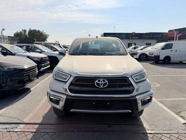 New Toyota Hilux VIII, 2.7 l, 2025 in Dubai by QUALITY AUTO FZC, White color. GCC Specs | AUTO.AE | Listing #259044