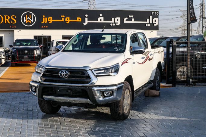 New Toyota Hilux VIII Facelift 2, 2.7 l, 2026 in Dubai by White Waves Motors Fze, White color. GCC Specs | AUTO.AE | Listing #259143