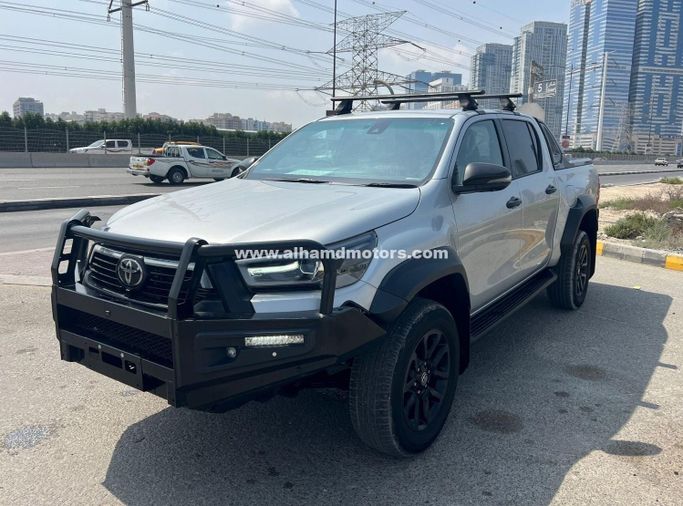 مستعملة Toyota Hilux فيس ليفت الثامن, 2.8 l, 2023 في في دبي من Alhamd Motors، اللون فضي.  | AUTO.AE | إعلان #260740