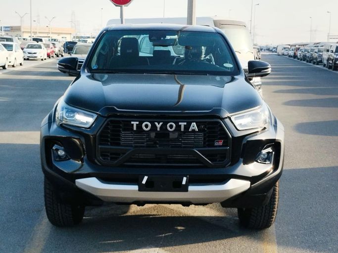 Новый Toyota Hilux VIII Рестайлинг 2, 2.8 л, 2026 в Дубае от Nexus Auto FZE Черный цвет. Other | AUTO.AE | Объявление #261047