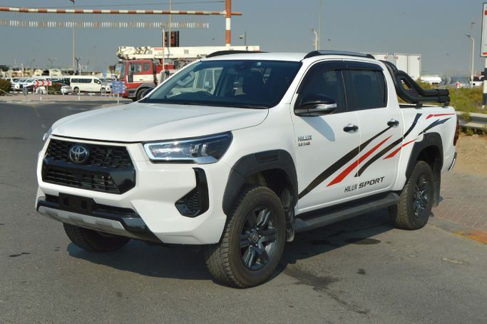 Used Toyota Hilux VIII Facelift 2, 2.8 l, 2024 in Dubai by Aryana Motors Fzco, White color. Australian Specs | AUTO.AE | Listing #261470