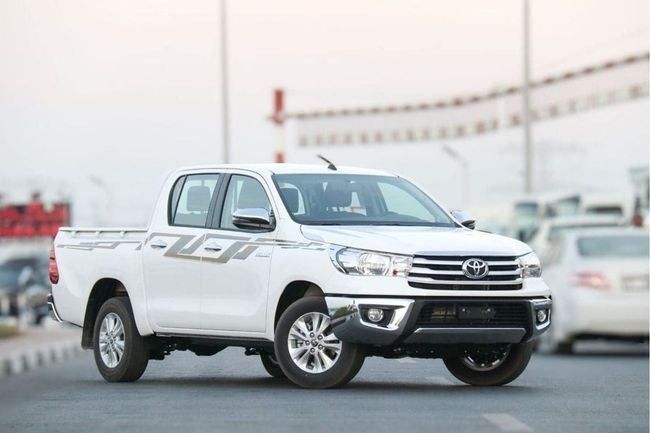 New Toyota Hilux VIII, 2.7 l, 2025 in Dubai by Atlantic Motors FZCO, White color. GCC Specs | AUTO.AE | Listing #263079