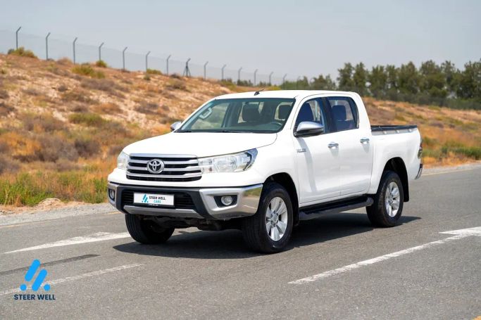 Used Toyota Hilux VIII, 2.7 l, 2020 in Dubai by SteerWell Auto, White color. GCC Specs | AUTO.AE | Listing #263916
