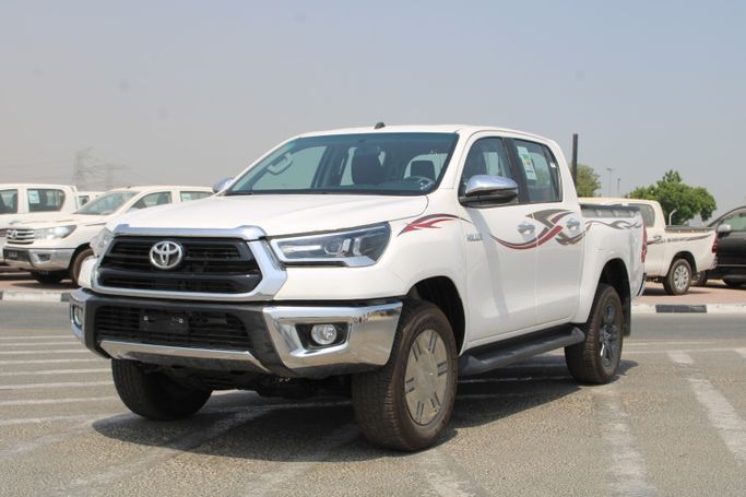 جديدة Toyota Hilux فيس ليفت الثامن, 2.7 l, 2026 في في الإمارات, دبي من Wafrah Automotive Fzco، اللون أبيض. مواصفات الخليج | AUTO.AE | إعلان #263950