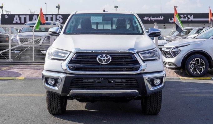Новый Toyota Hilux VIII Рестайлинг, 2.7 л, 2025 в Дубае от Atlantis Motors FZE Белый цвет. GCC | AUTO.AE | Объявление #265164