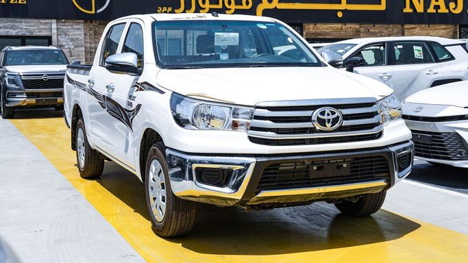 جديدة Toyota Hilux ثامناً, 2.4 l, 2024 في في دبي من Najem Motors، اللون أبيض. مواصفات الخليج | AUTO.AE | إعلان #265640