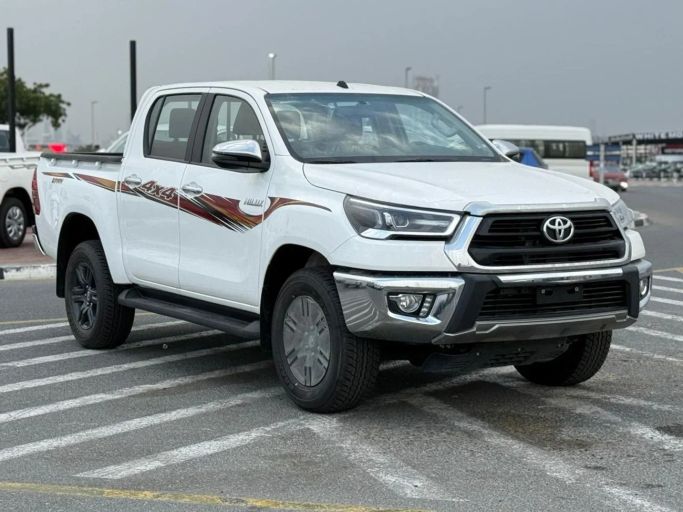 جديدة Toyota Hilux فيس ليفت الثامن, 2.7 l, 2026 في في دبي من ADDRESS MOTORS، اللون أبيض. مواصفات الخليج | AUTO.AE | إعلان #265851