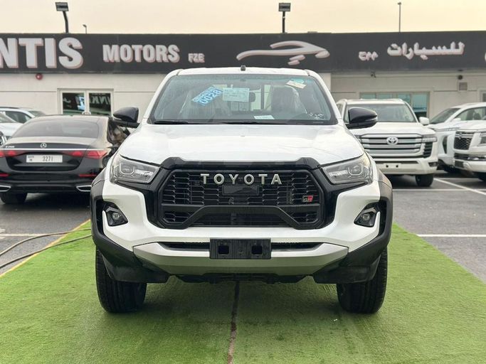 New Toyota Hilux VIII Facelift, 4.0 l, 2026 in Dubai by Atlantis Motors FZE, White color. GCC Specs | AUTO.AE | Listing #266697