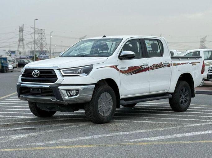 New Toyota Hilux VIII Facelift, 2.7 l, 2026 in Dubai by World Center Motors FZE, White color. GCC Specs | AUTO.AE | Listing #267628