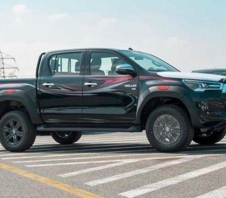 Новый Toyota Hilux VIII Рестайлинг, 2.8 л, 2024 в Дубае от TARGET MOTORS FZE Черный цвет. Other | AUTO.AE | Объявление #269284