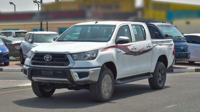 جديدة Toyota Hilux فيس ليفت الثامن, 2.7 l, 2024 في في دبي من TARGET MOTORS FZE، اللون أبيض. مواصفات الخليج | AUTO.AE | إعلان #269759