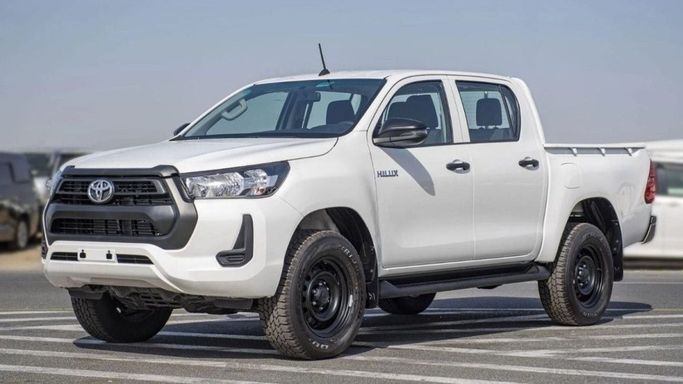 New Toyota Hilux VIII Facelift 2, 2.8 l, 2026 in Dubai by TARGET MOTORS FZE, White color. Other | AUTO.AE | Listing #270115