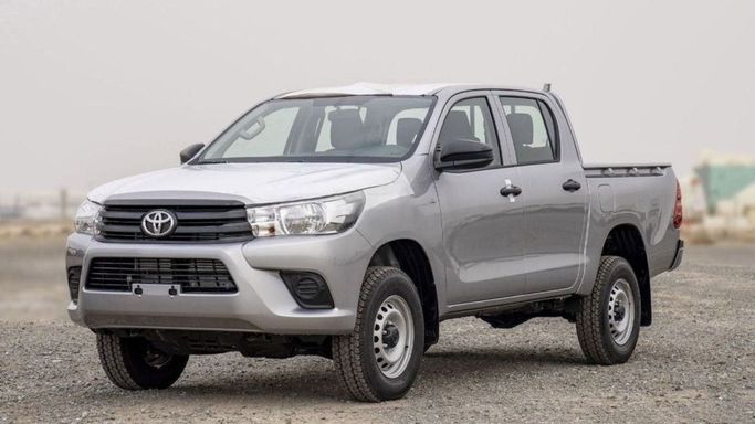New Toyota Hilux VIII Facelift, 2.8 l, 2025 in Dubai by TARGET MOTORS FZE, Silver color. Other | AUTO.AE | Listing #270127