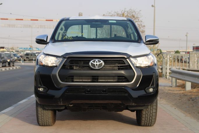 جديدة Toyota Hilux فيس ليفت الثامن, 2.4 l, 2025 في في دبي، اللون أسود. المواصفات الأفريقية | AUTO.AE | إعلان #272484