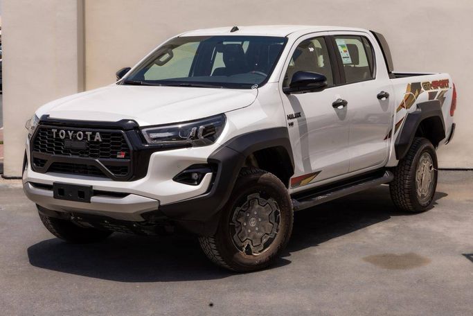 جديدة Toyota Hilux فيس ليفت الثامن, 4.0 l, 2025 في في دبي من Al Marid Motors، اللون أبيض.  | AUTO.AE | إعلان #272930