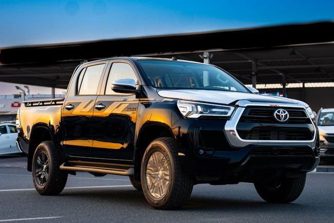 جديدة Toyota Hilux فيس ليفت الثامن, 2.4 l, 2026 في في الإمارات, دبي من Hussein Ghulam Motors FZCO، اللون أسود. مواصفات الخليج | AUTO.AE | إعلان #278312