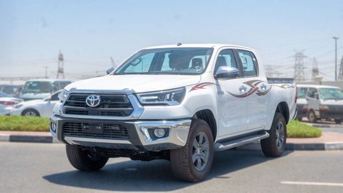 جديدة Toyota Hilux فيس ليفت الثامن, 2.7 l, 2025 في في الإمارات, دبي من Hussein Ghulam Motors FZCO، اللون أبيض. مواصفات الخليج | AUTO.AE | إعلان #278443
