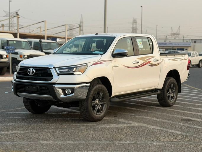 جديدة Toyota Hilux ثامناً, 2.7 l, 2026 في في الإمارات, دبي من ADDRESS MOTORS، اللون أبيض. مواصفات الخليج | AUTO.AE | إعلان #283151