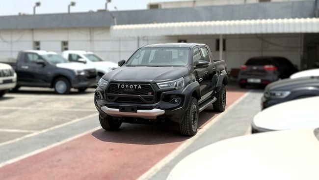 جديدة ⁦Toyota Hilux فيس ليفت الثامن، 4.0 l، 2025⁩ في في الإمارات, دبي من Rhodium Motors FZE، اللون أسود. مواصفات الخليج | AUTO.AE | إعلان #287129