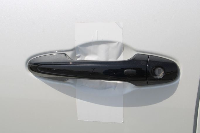 New Toyota Hilux VIII Facelift, 4.0 l, 2026 in UAE, Dubai by Wafrah Automotive Fzco, White color. GCC Specs | AUTO.AE | Listing #296308 — photo 23 of 25