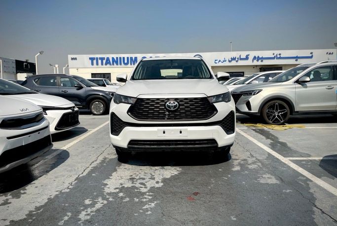 Новый Toyota Innova III, 2 л, 2024 в Дубае от Titanum Cars Белый цвет. Other | AUTO.AE