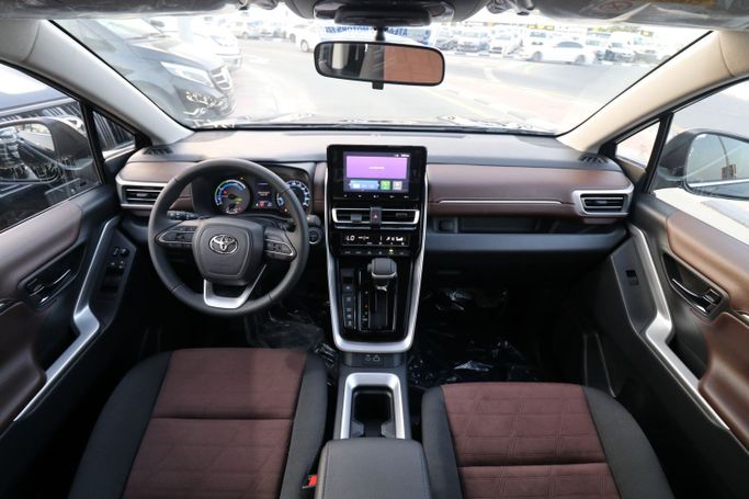 New Toyota Innova III, 2 l, 2024 in Dubai by Atlantic Motors FZCO, Black color. Other | AUTO.AE