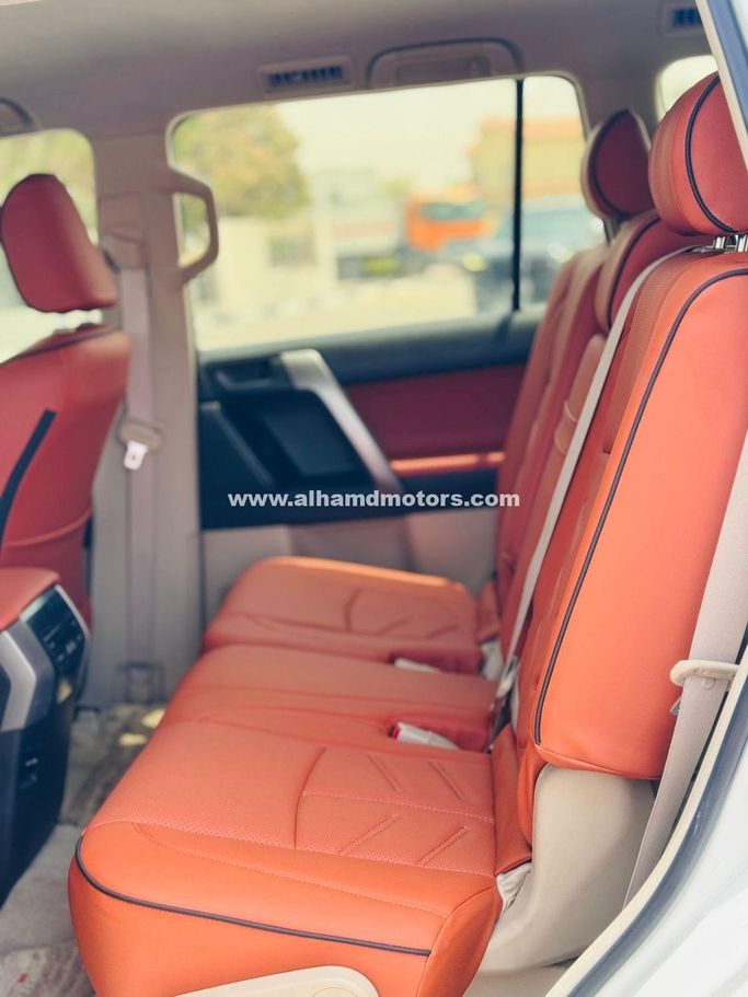 Used Toyota Land Cruiser Prado 150 Series Facelift 1, 2.7 l, 2013 in Dubai by Alhamd Motors, White color. GCC Specs | AUTO.AE