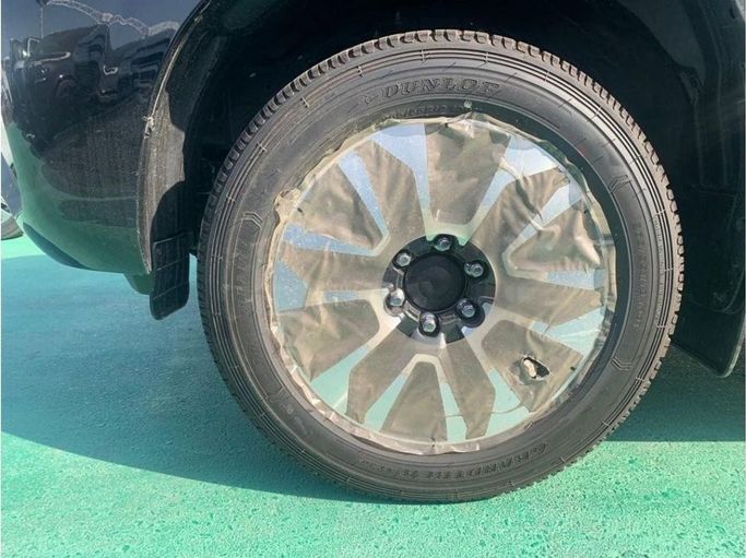 Новый Toyota Land Cruiser Prado 150 Series Рестайлинг 3, 2.7 л, 2023 в Дубае от Mohamed Hakim Motors Черный цвет. GCC | AUTO.AE