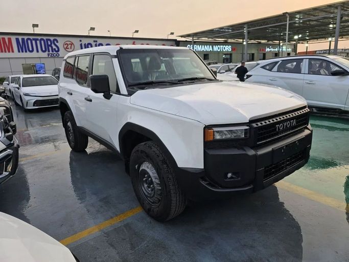 New Toyota Land Cruiser Prado 250 Series, 2.4 l, 2025 in Dubai by Mohamed Hakim Motors, White color. GCC Specs | AUTO.AE