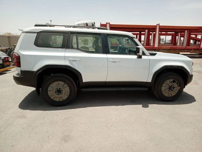 New Toyota Land Cruiser Prado 250 Series, 2.8 l, 2024 in Dubai by Mohamed Hakim Motors, White color. GCC Specs | AUTO.AE