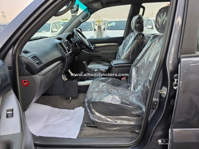 Подержанный Toyota Land Cruiser Prado 120 Series, 3.0 л, 2004 в Дубае от Alhamd Motors Черный цвет. Other | AUTO.AE