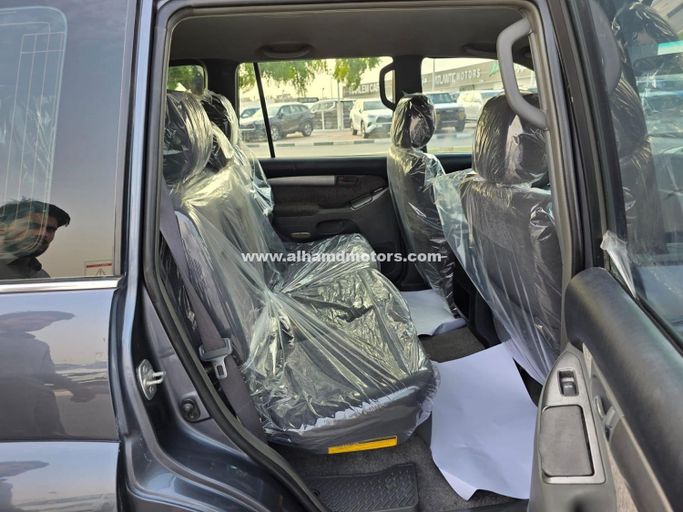 Подержанный Toyota Land Cruiser Prado 120 Series, 3.0 л, 2004 в Дубае от Alhamd Motors Черный цвет. Other | AUTO.AE