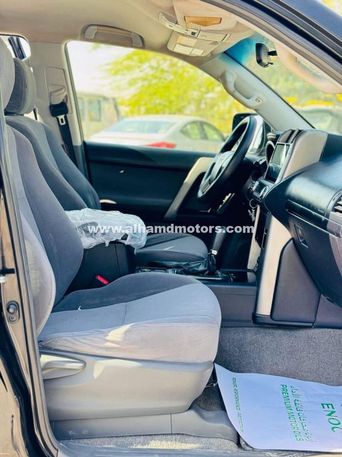 Used Toyota Land Cruiser Prado 150 Series, 2.7 l, 2012 in Dubai by Alhamd Motors, Black color. GCC Specs | AUTO.AE
