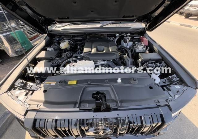 Used Toyota Land Cruiser Prado 250 Series, 2.8 l, 2024 in Dubai by Alhamd Motors, Black color. Other | AUTO.AE