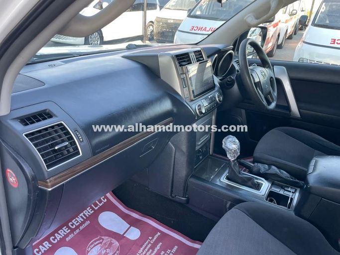 Used Toyota Land Cruiser Prado 150 Series, 3.0 l, 2011 in Dubai by Alhamd Motors, White color. Other | AUTO.AE